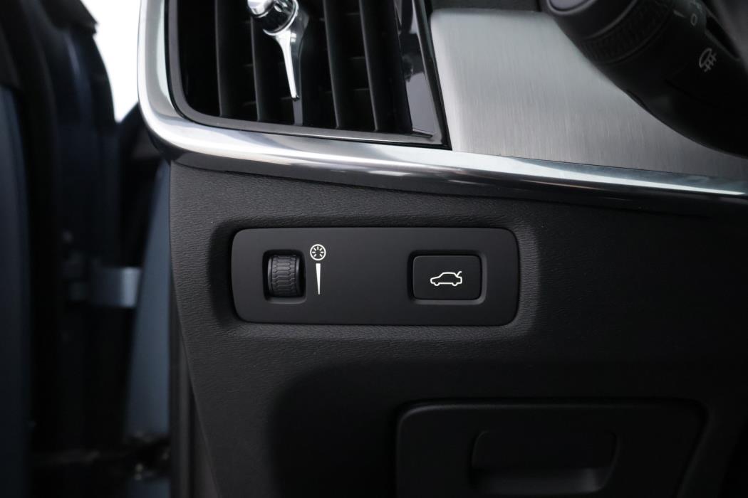 VOLVO S90 2018