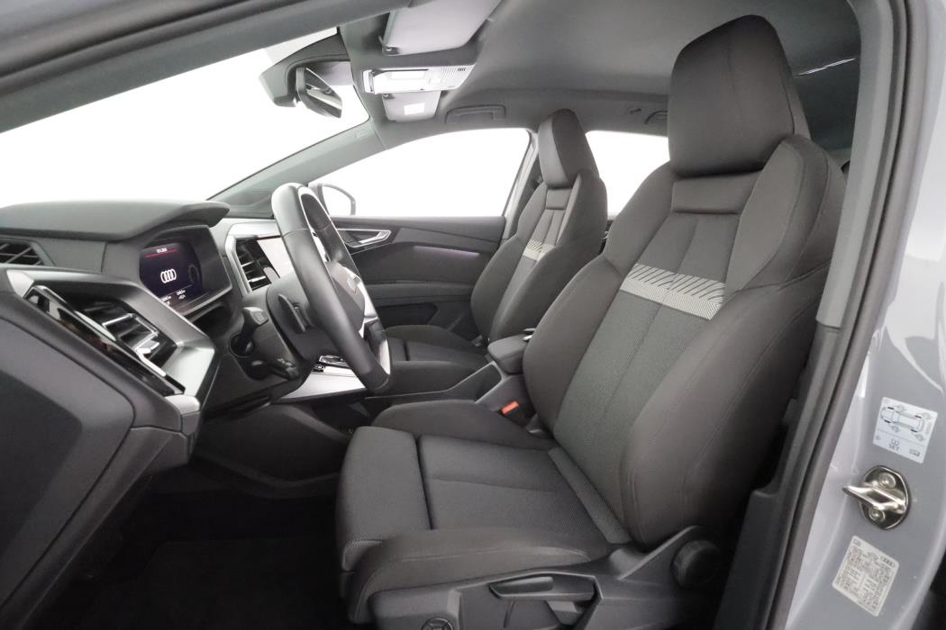 AUDI Q4 e-tron 2022
