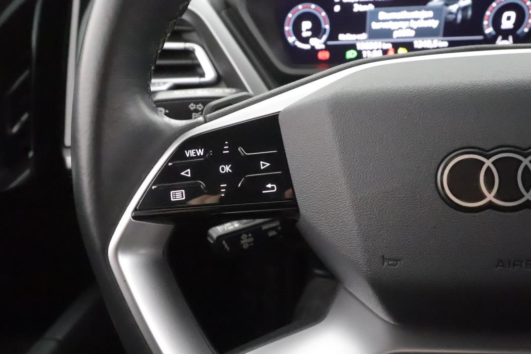 AUDI Q4 e-tron 2022