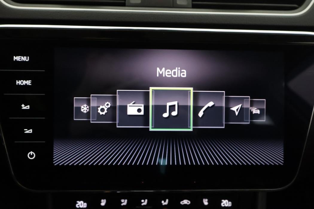 SKODA Superb 2018