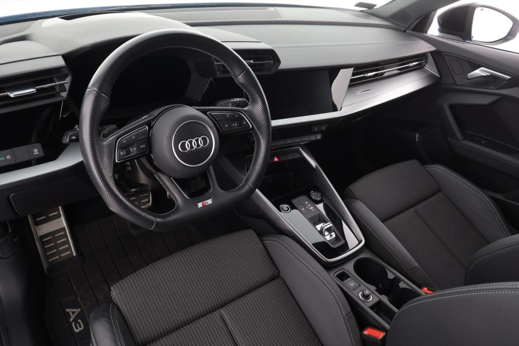 AUDI A3 2021