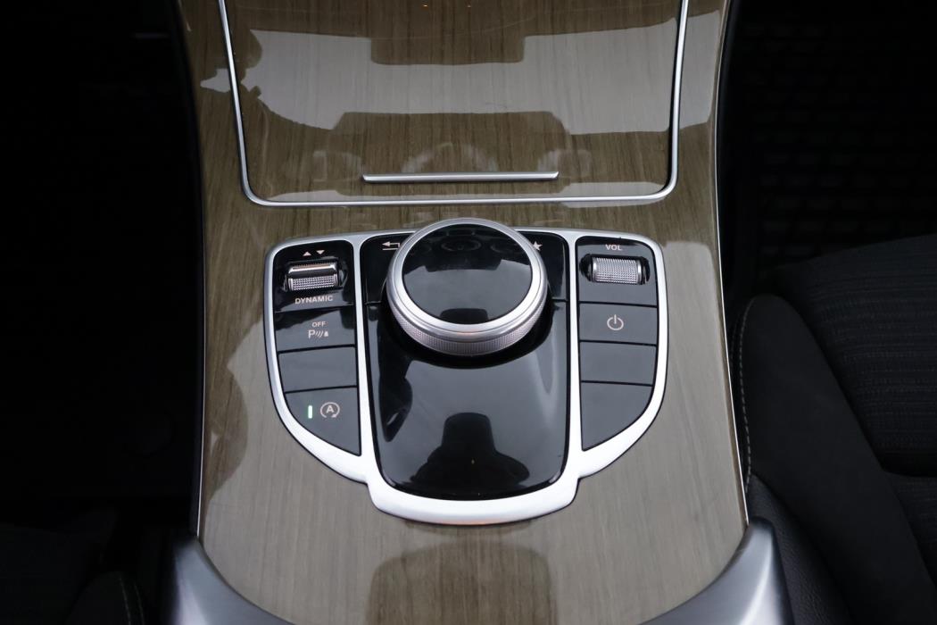 MERCEDES-BENZ C 2017