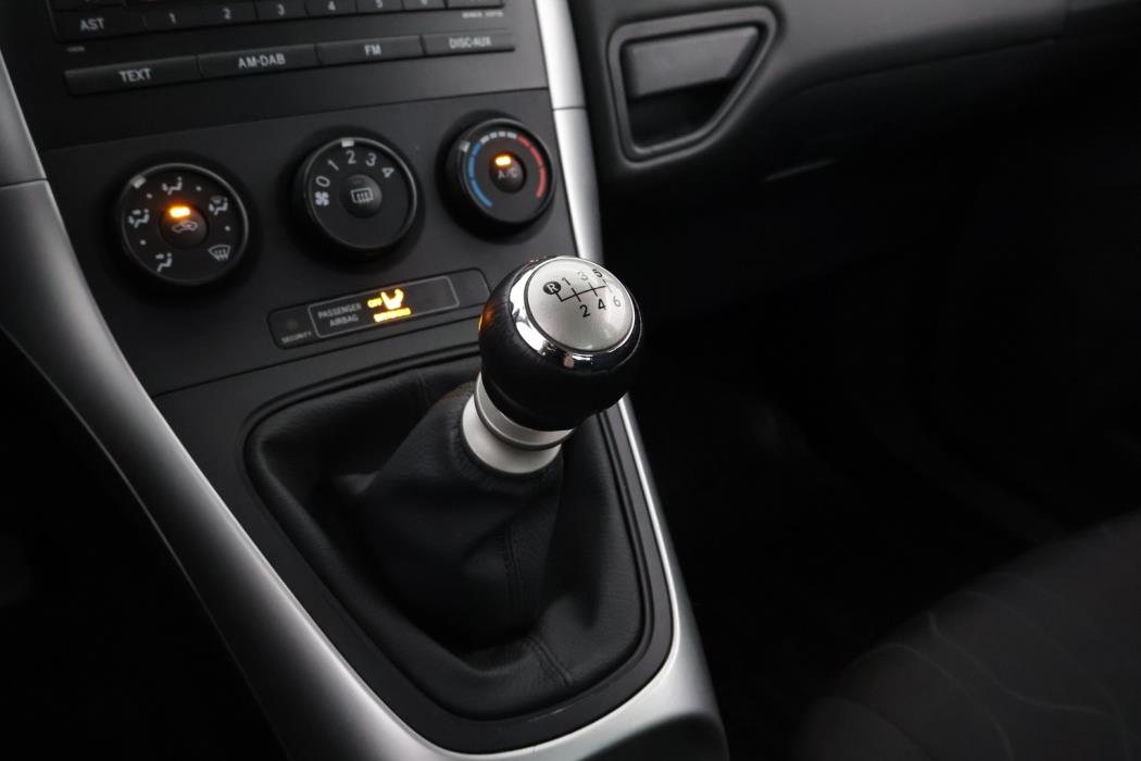 TOYOTA Auris 2010