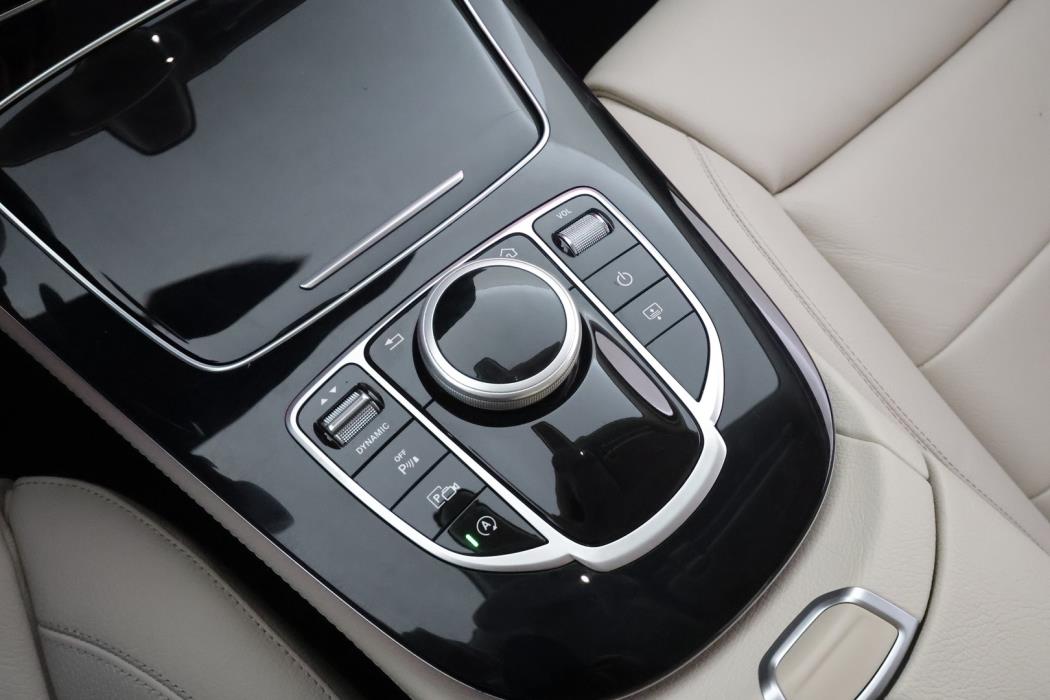 MERCEDES-BENZ E 2018