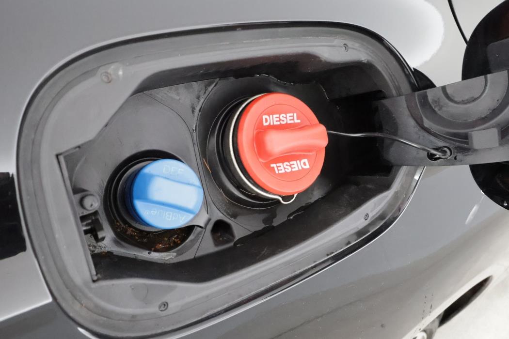 MERCEDES-BENZ E 2020