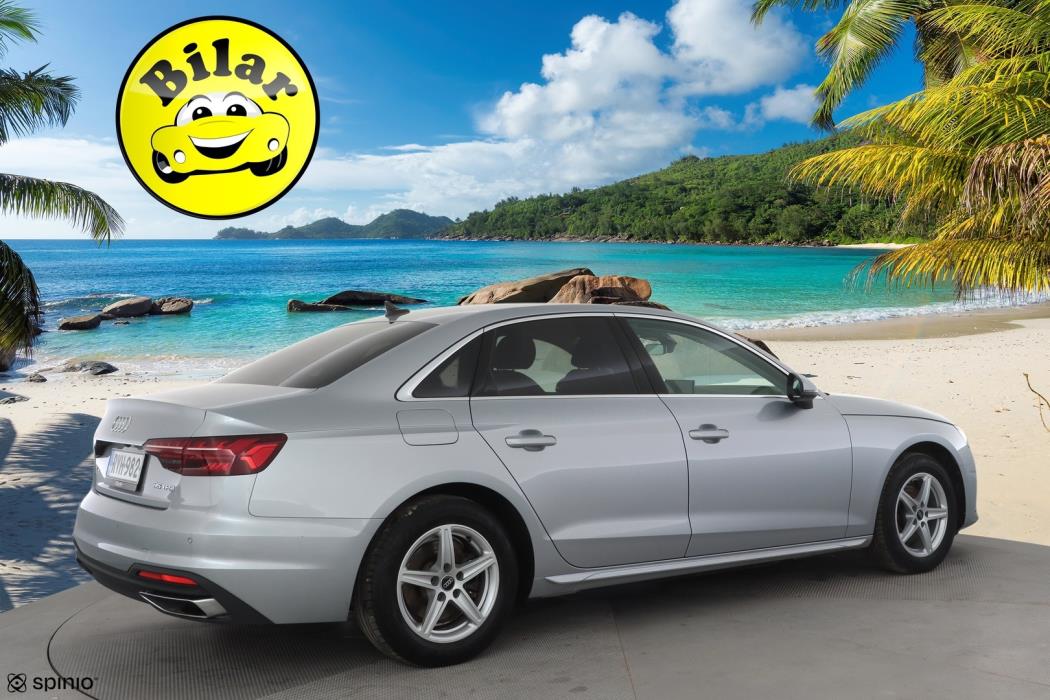 AUDI A4 2023