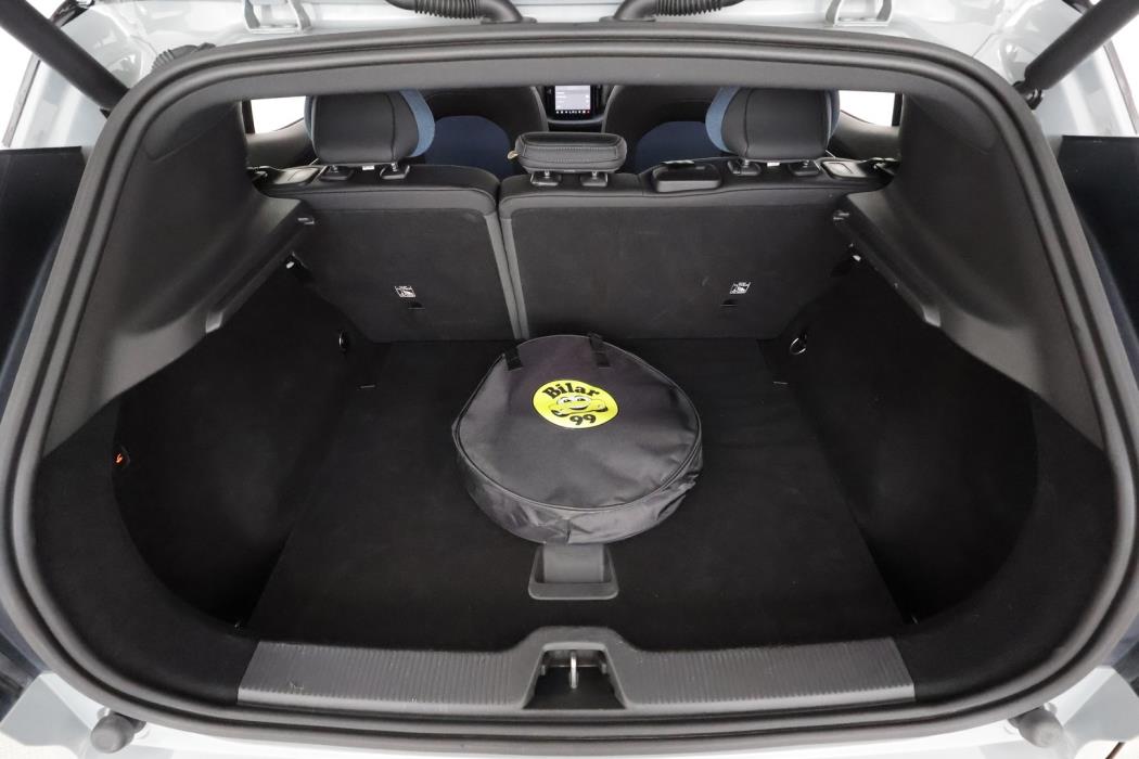 VOLVO EX30 2024