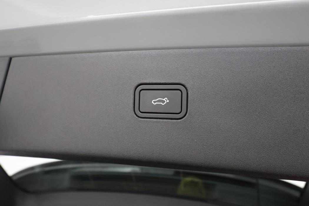 VOLVO EX30 2024