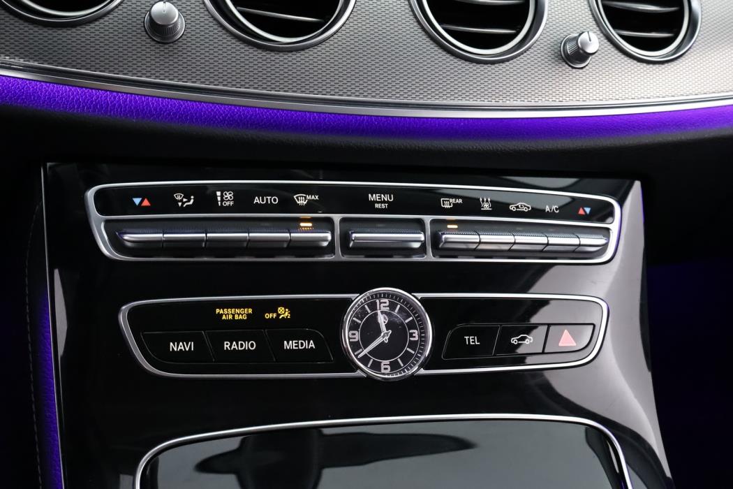 MERCEDES-BENZ E 2020