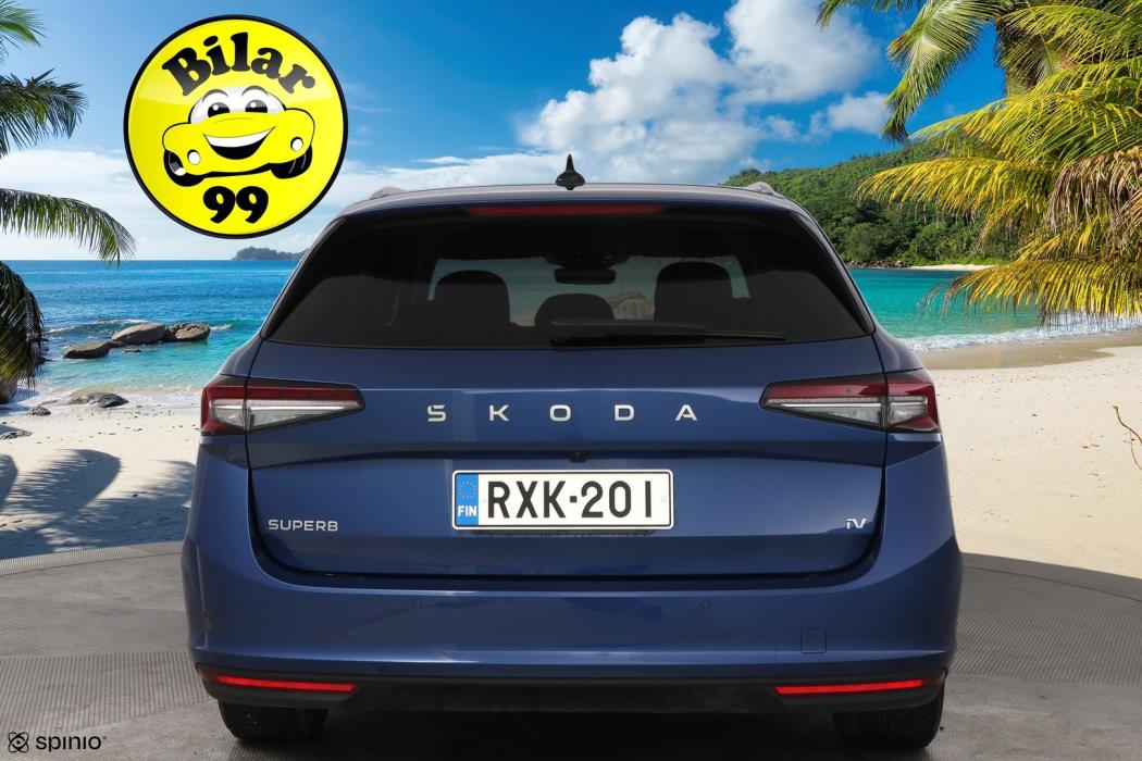 SKODA Superb 2025