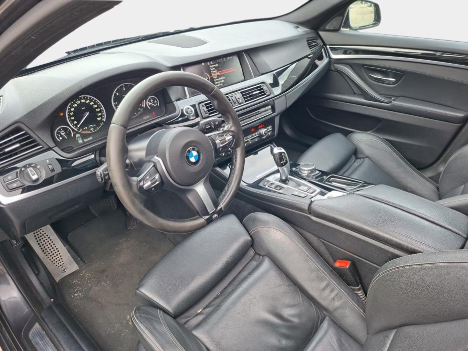 BMW 530 2015