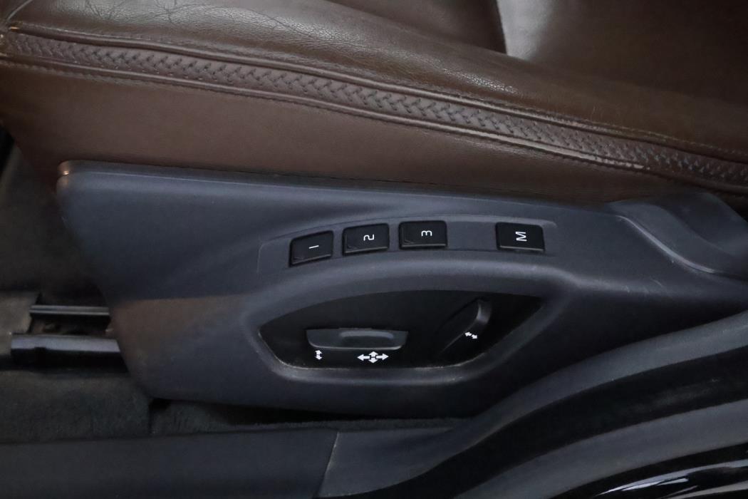 VOLVO XC70 2016