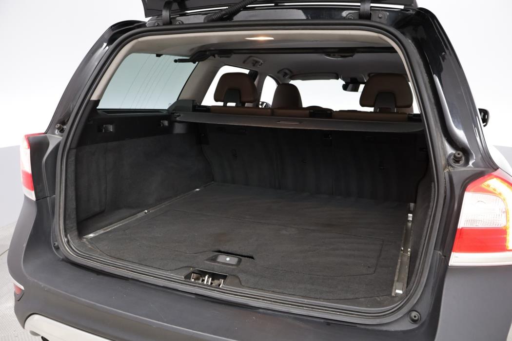 VOLVO XC70 2016