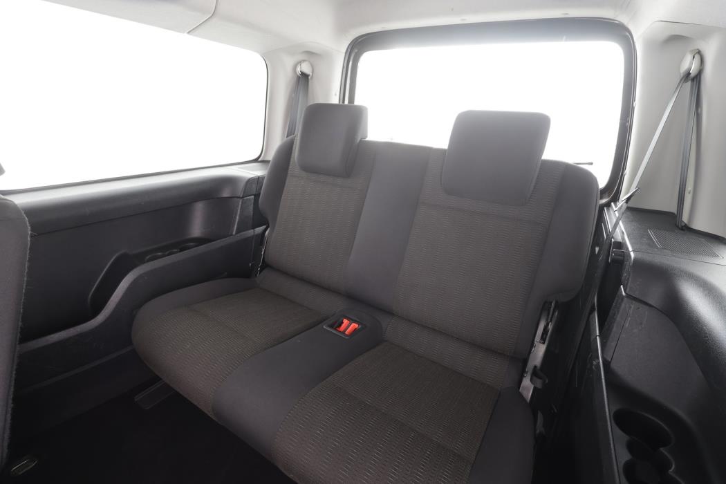 VOLKSWAGEN Caddy Maxi 2016