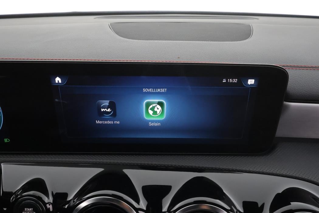 MERCEDES-BENZ CLA 2021