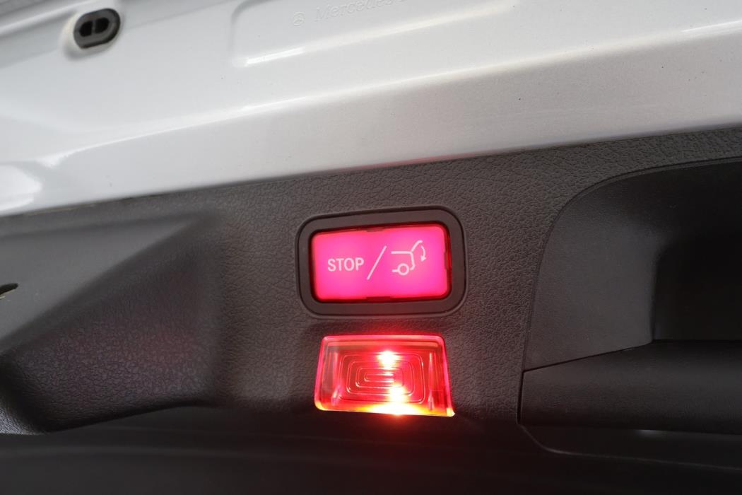 MERCEDES-BENZ CLA 2021