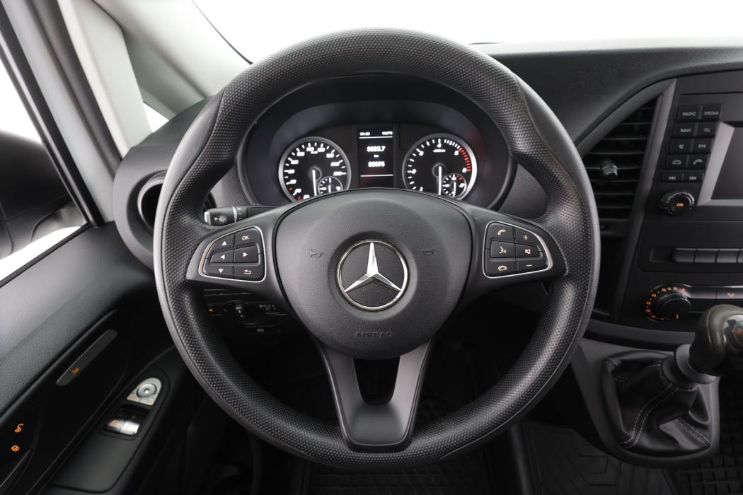 MERCEDES-BENZ Vito 2020