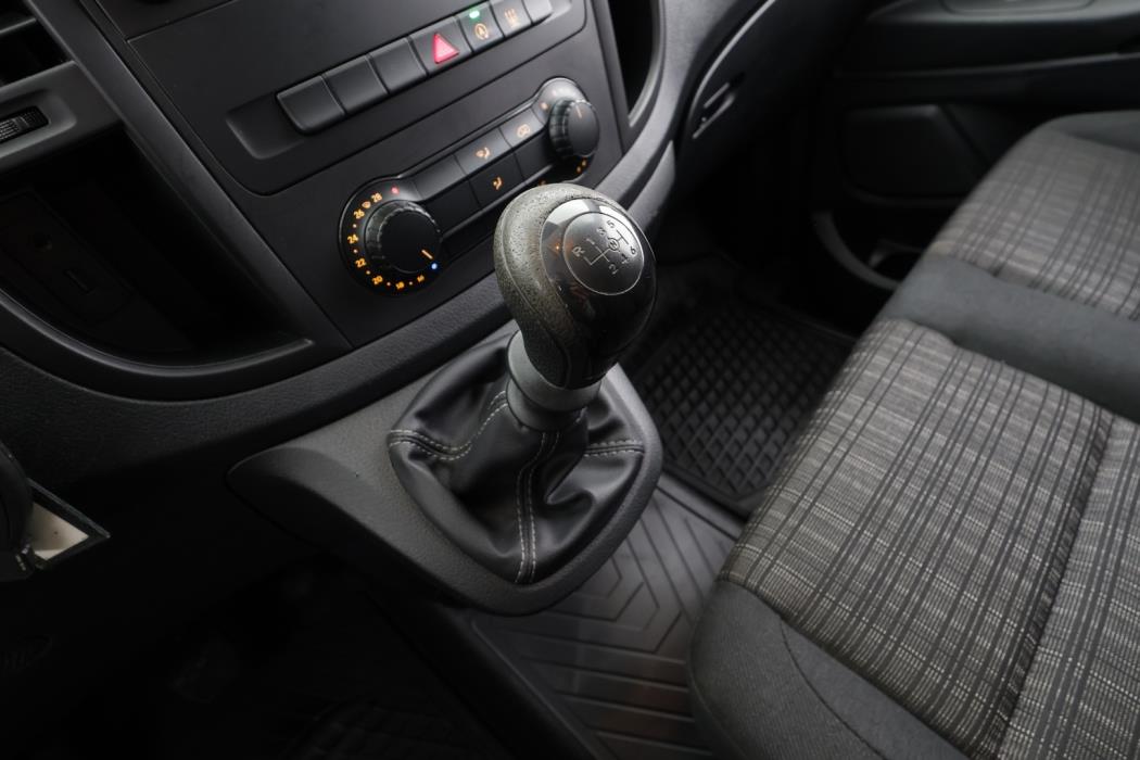 MERCEDES-BENZ Vito 2020