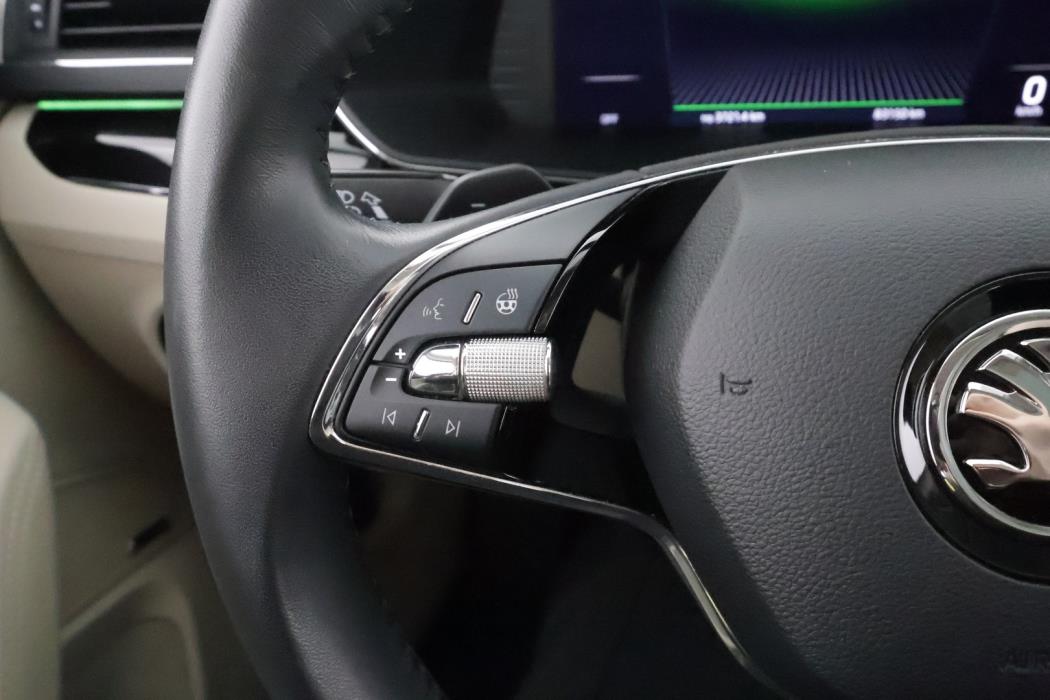SKODA Superb 2023