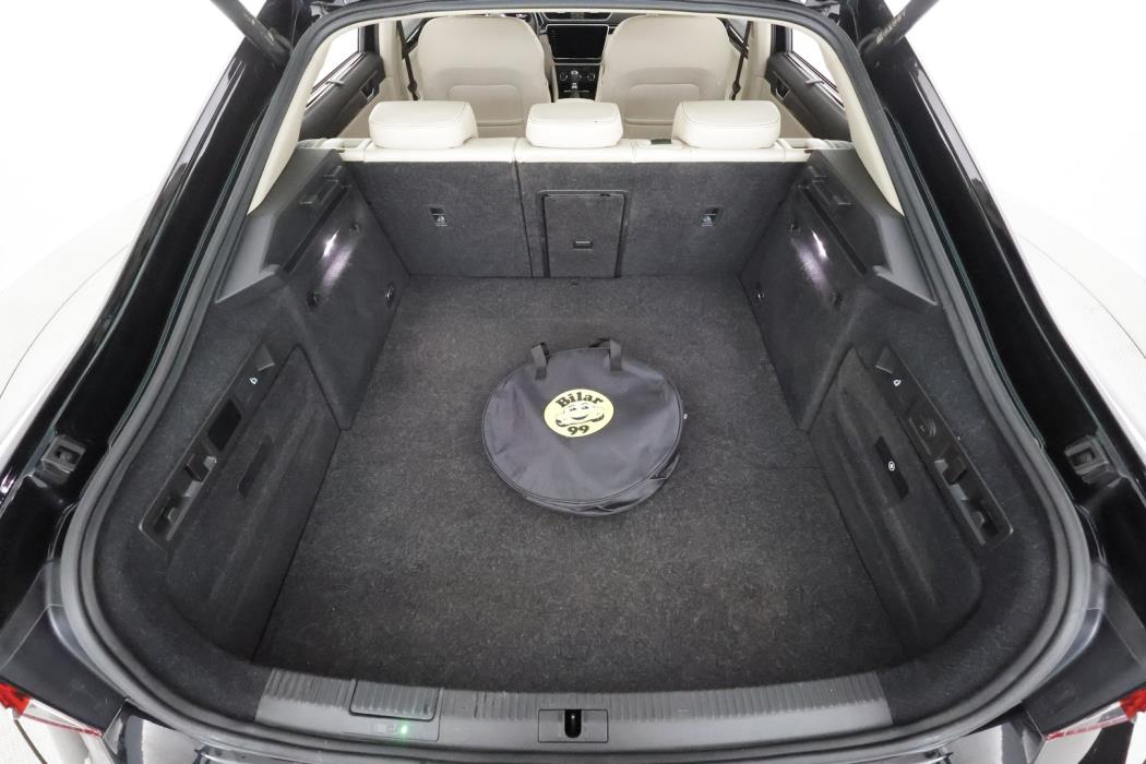 SKODA Superb 2023