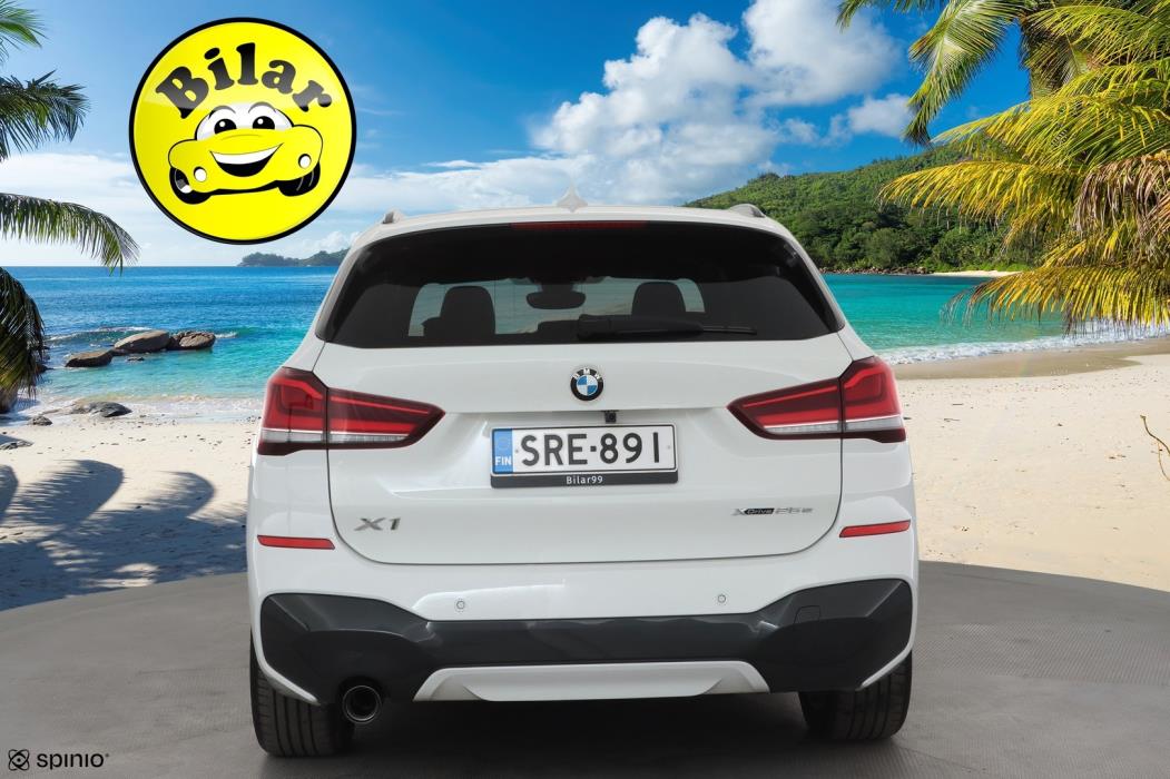 BMW X1 2021