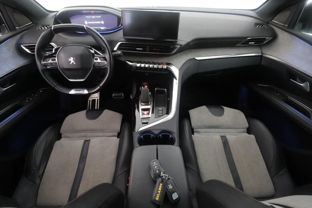 PEUGEOT 3008 2021