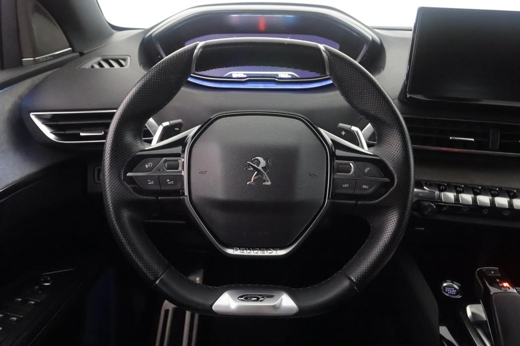 PEUGEOT 3008 2021