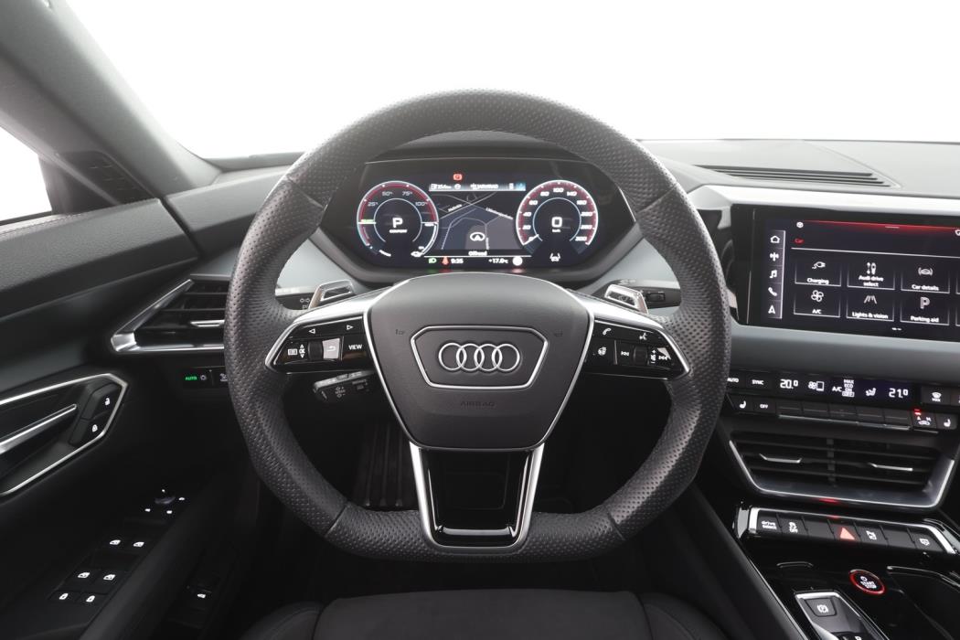 AUDI E-TRON GT 2024