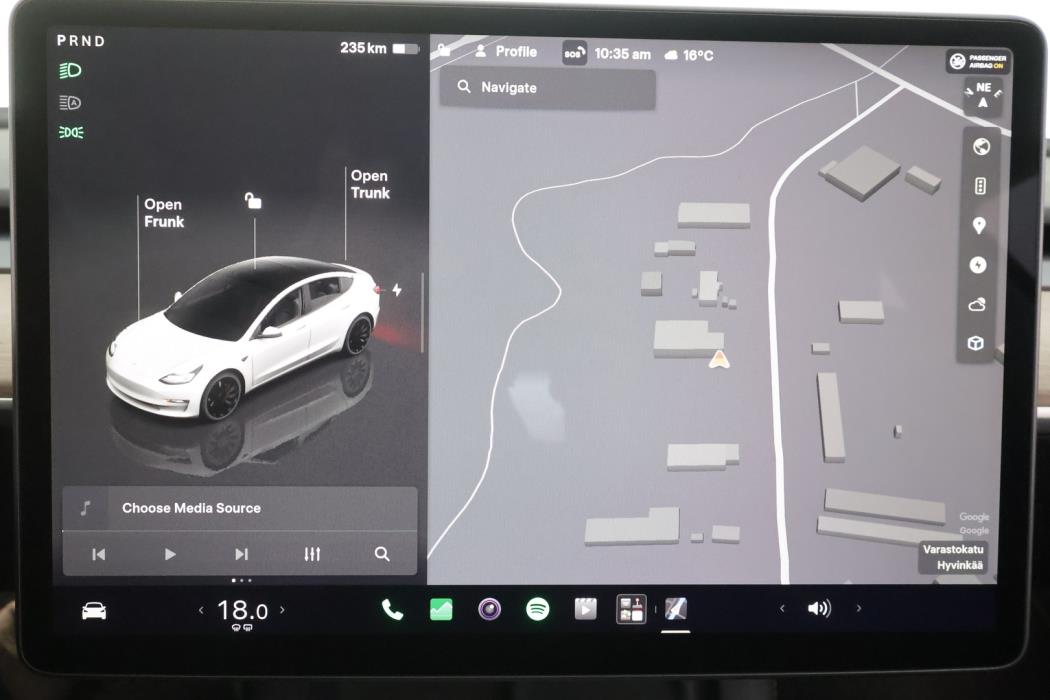 TESLA MODEL 3 2023