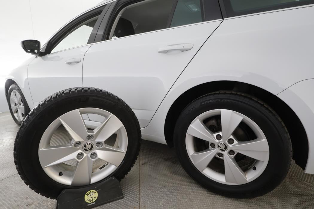 SKODA Octavia 2019
