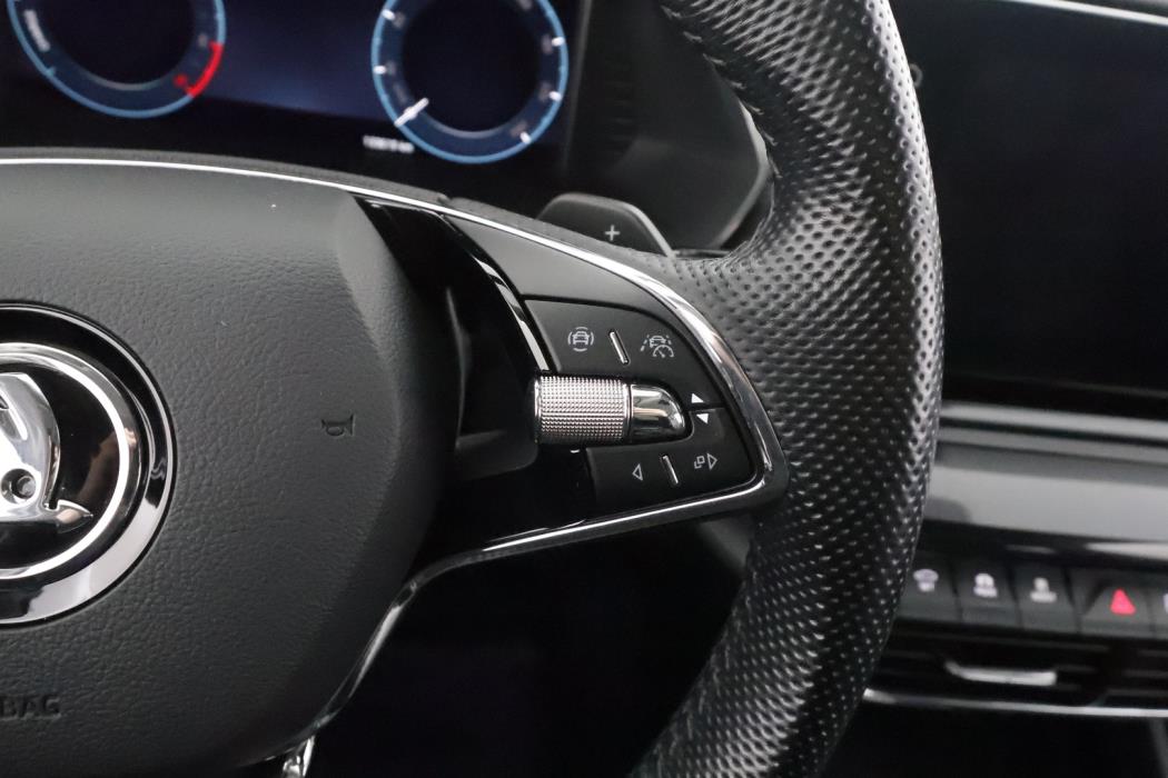 SKODA Octavia 2021