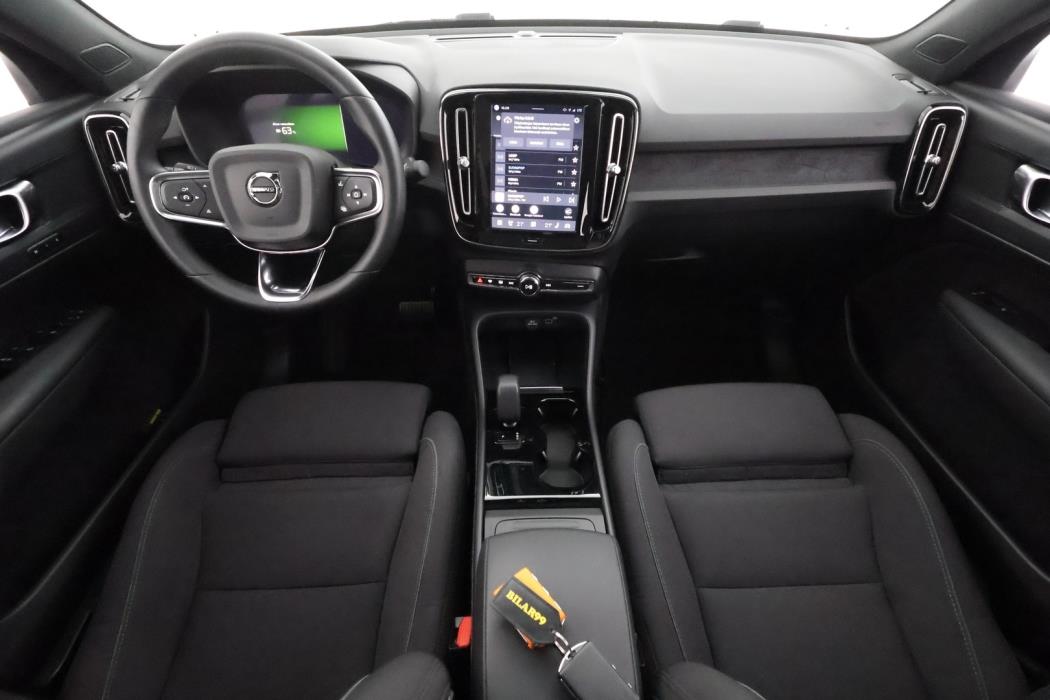 VOLVO C40 2023