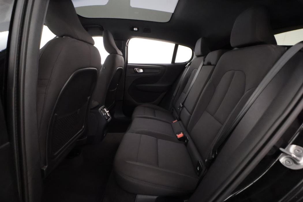 VOLVO C40 2023