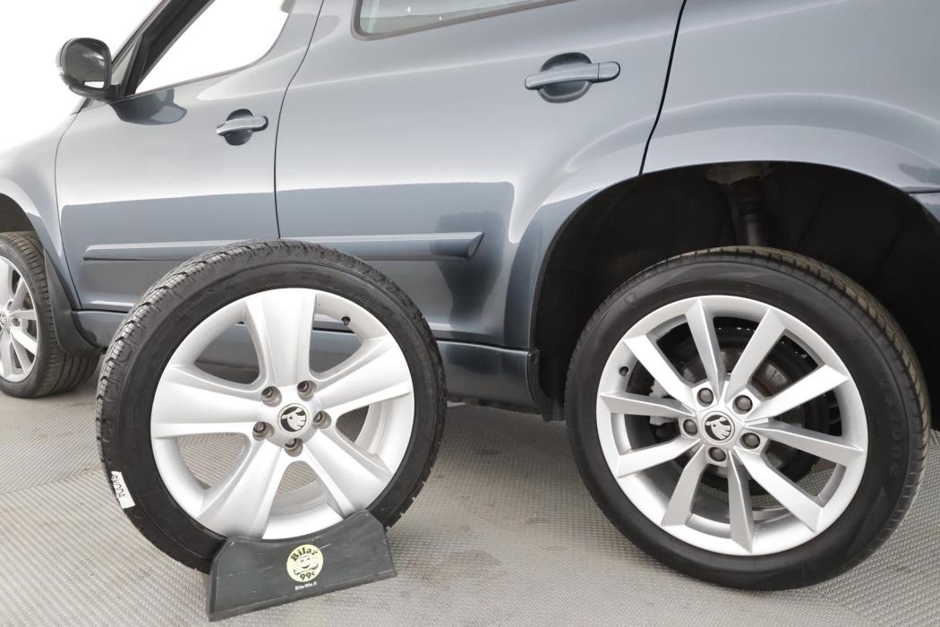 SKODA Yeti 2015