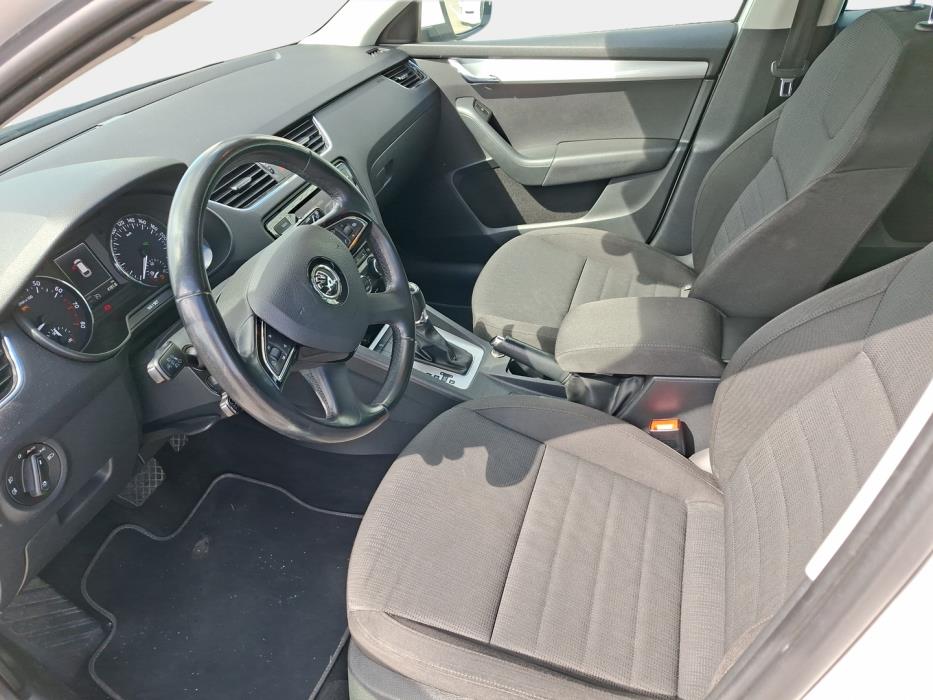 SKODA Octavia 2014