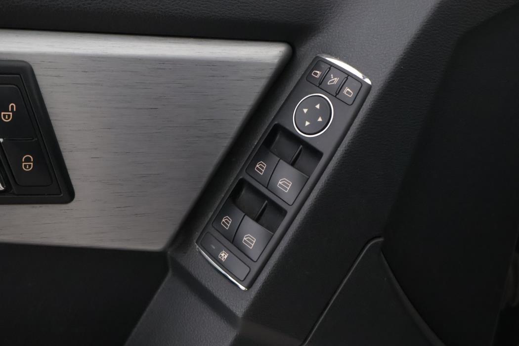 MERCEDES-BENZ GLK 2009