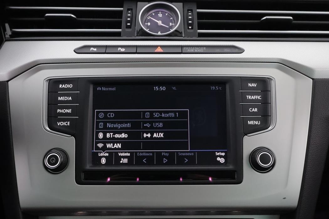 VOLKSWAGEN Passat 2017