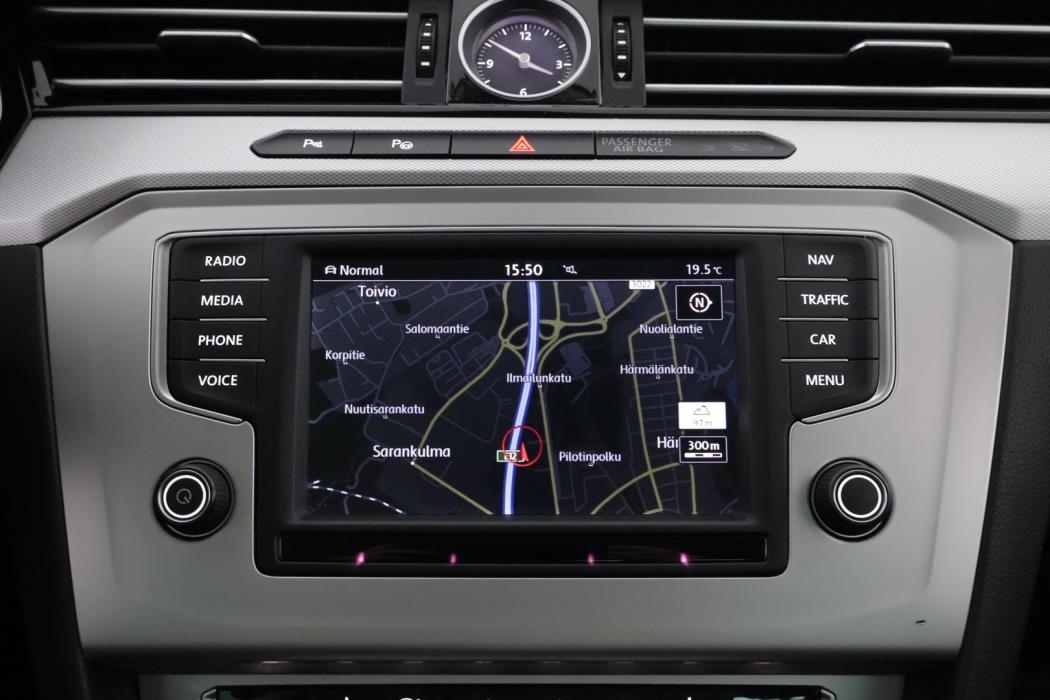 VOLKSWAGEN Passat 2017