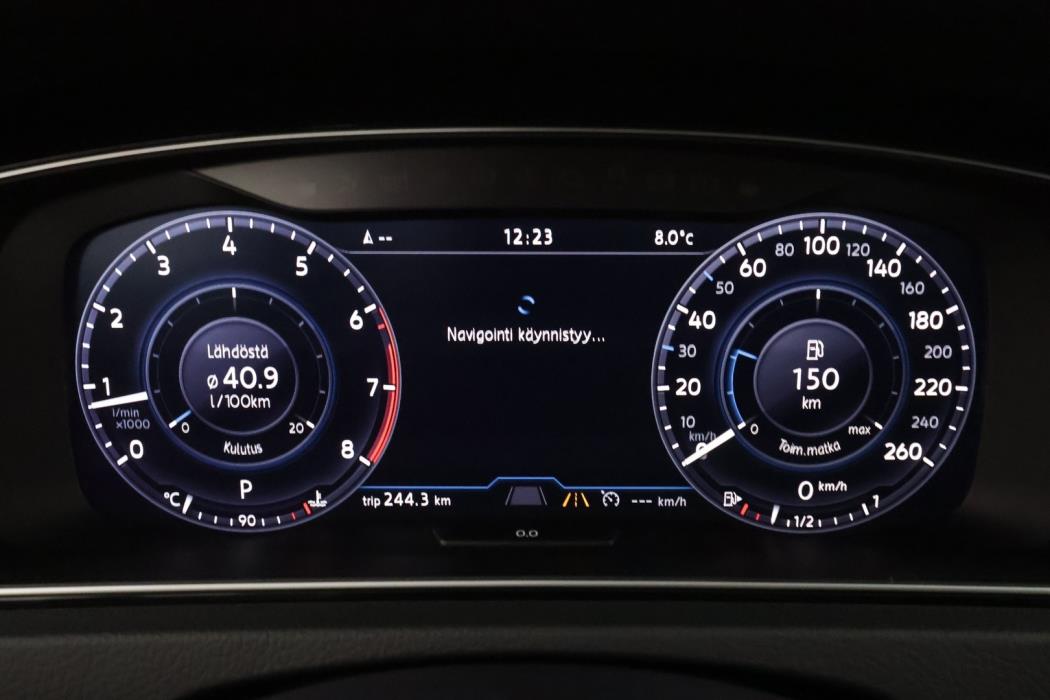 VOLKSWAGEN Golf 2018