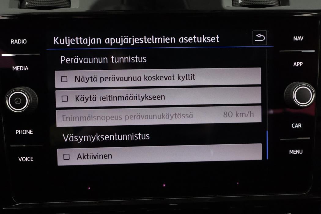 VOLKSWAGEN Golf 2018