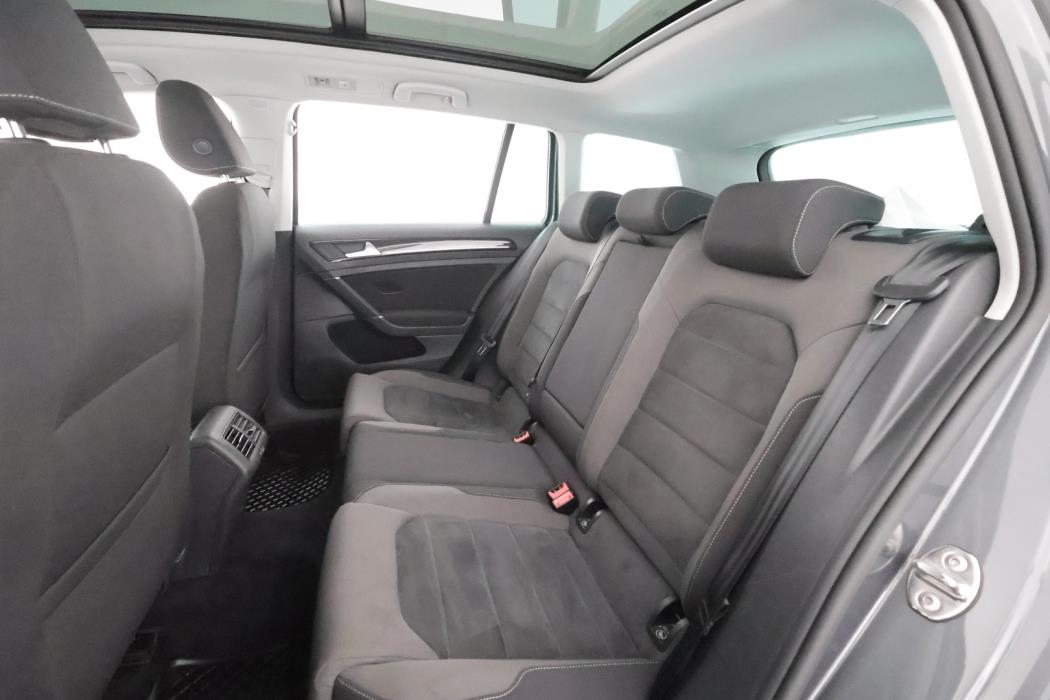 VOLKSWAGEN Golf 2018