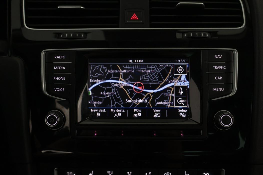 VOLKSWAGEN Golf 2013
