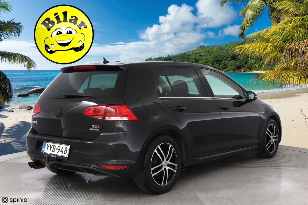 VOLKSWAGEN Golf 2013