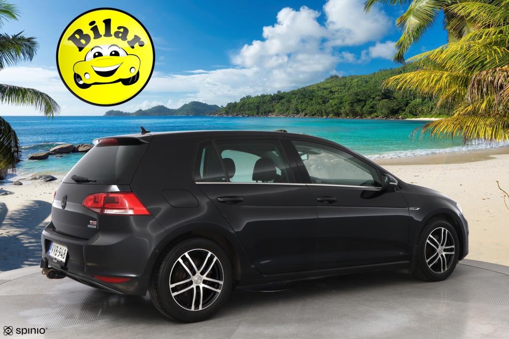 VOLKSWAGEN Golf 2013