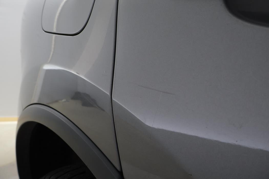 VOLKSWAGEN Touareg 2011