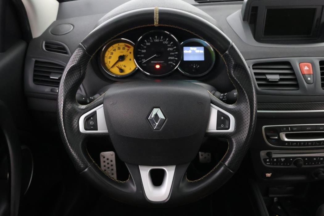 RENAULT Megane 2011
