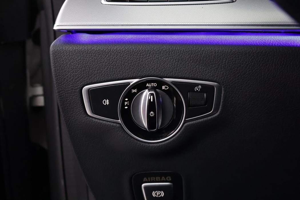 MERCEDES-BENZ E 2017