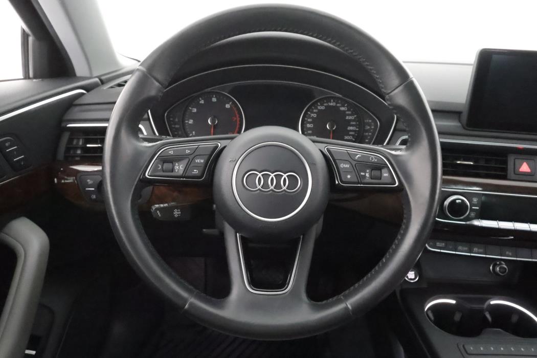 AUDI A4 2016