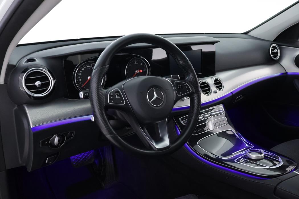 MERCEDES-BENZ E 2017