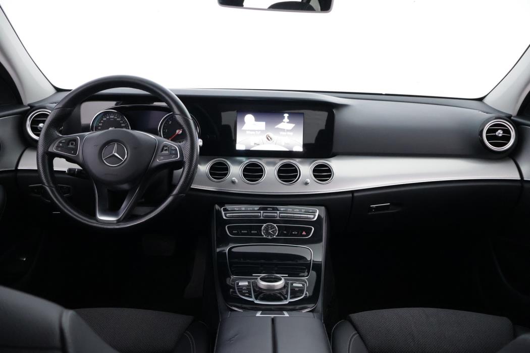 MERCEDES-BENZ E 2017